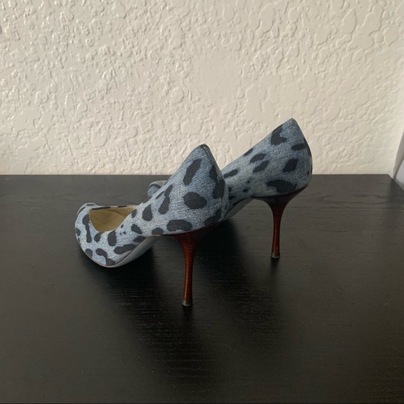 Dolce & Gabbana Leopard Print Pumps - Picture 4 of 12